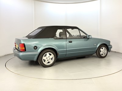 Lot 98 - 1986 Ford Escort XR3i