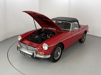 Lot 59 - 1972 MG B Roadster