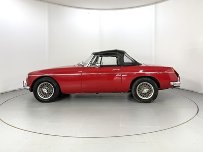 Lot 59 - 1972 MG B Roadster