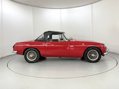 Lot 59 - 1972 MG B Roadster