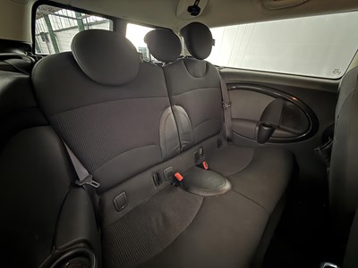 Lot 171 - 2011 Mini Cooper SD Clubman