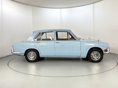 Lot 15 - 1968 Triumph 1300