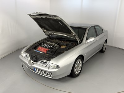 Lot 161 - 1999 Alfa Romeo 166 V6