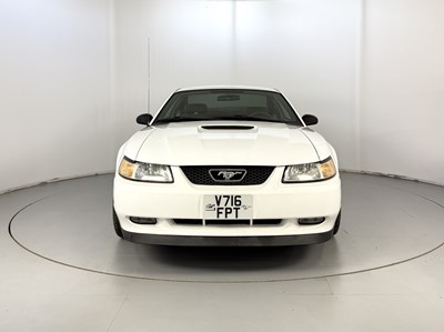 Lot 17 - 2000 Ford Mustang GT