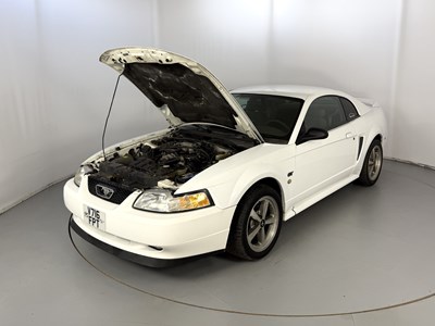 Lot 17 - 2000 Ford Mustang GT