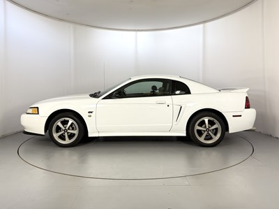 Lot 17 - 2000 Ford Mustang GT