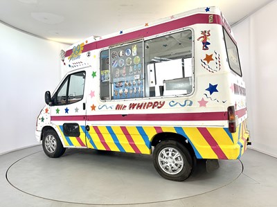 Lot 39 - 2000 Ford Transit Ice Cream Van