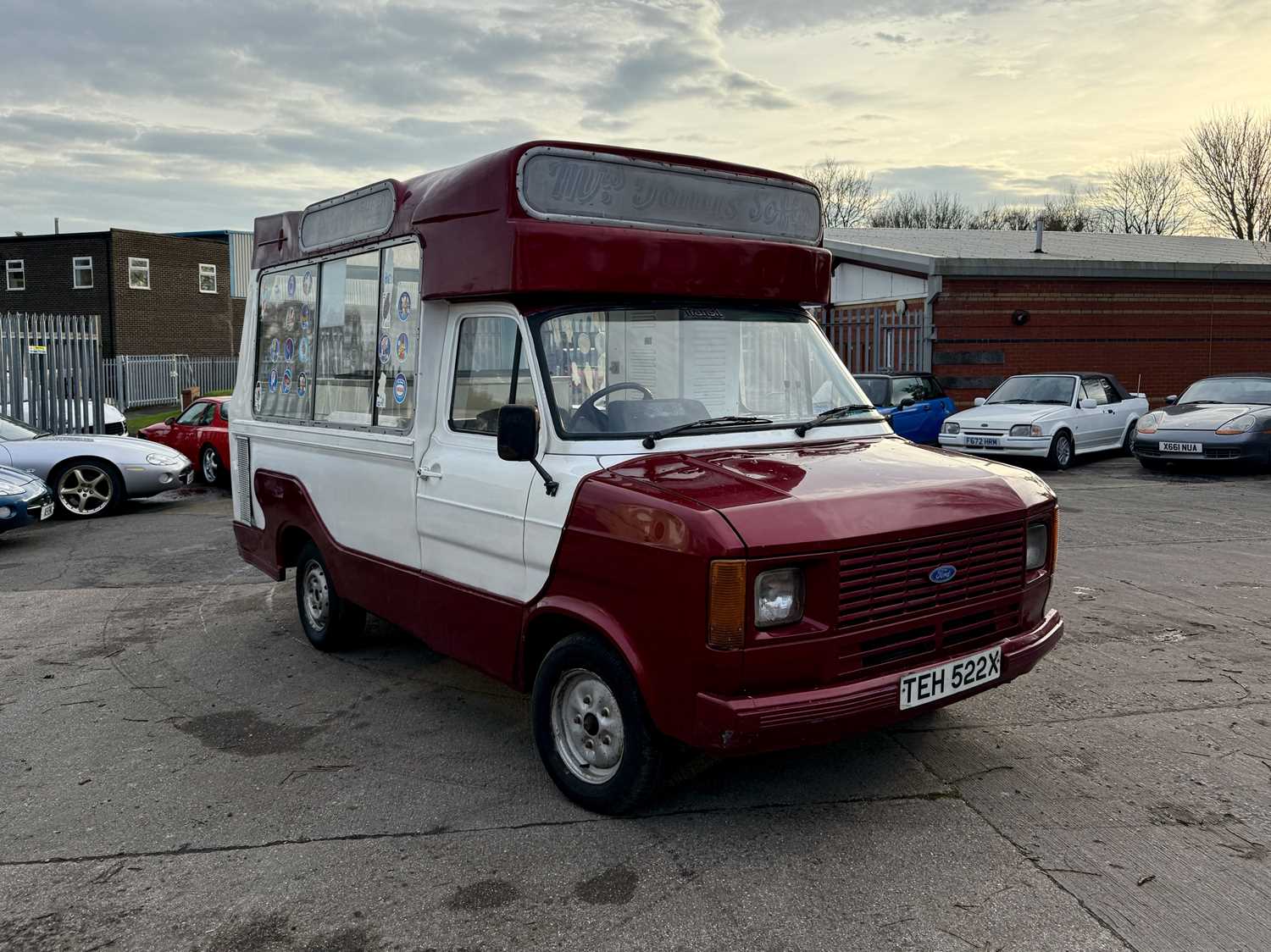 Lot 109 - 1981 Ford Transit MK2 Ice Cream Van