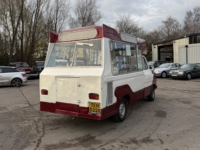 Lot 109 - 1981 Ford Transit MK2 Ice Cream Van