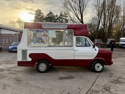 Lot 109 - 1981 Ford Transit MK2 Ice Cream Van