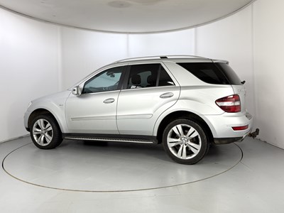 Lot 178 - 2011 Mercedes-Benz ML350