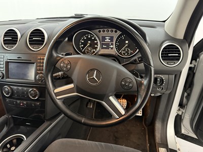 Lot 178 - 2011 Mercedes-Benz ML350