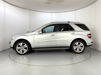 Lot 178 - 2011 Mercedes-Benz ML350