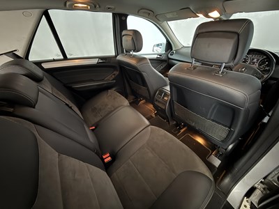Lot 178 - 2011 Mercedes-Benz ML350