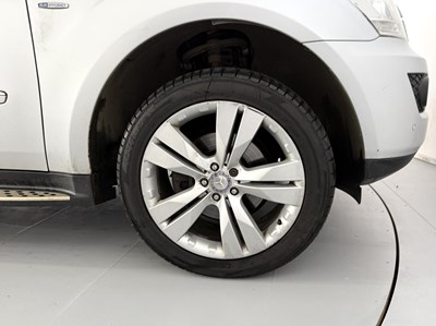 Lot 178 - 2011 Mercedes-Benz ML350