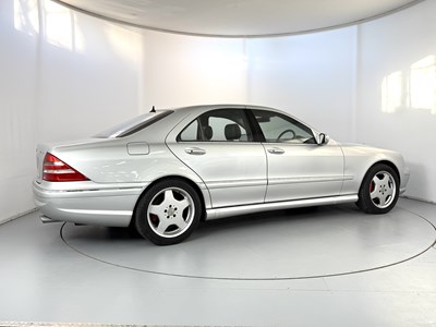 Lot 15 - 2002 Mercedes-Benz S55 AMG