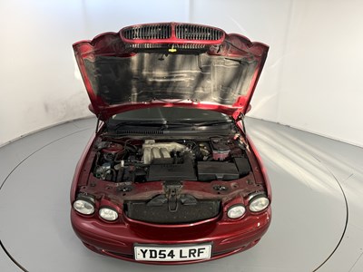 Lot 23 - 2004 Jaguar X-Type V6 Sport