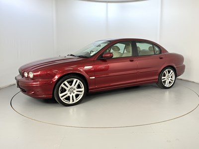 Lot 23 - 2004 Jaguar X-Type V6 Sport