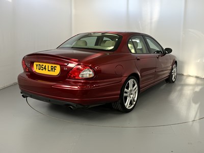 Lot 23 - 2004 Jaguar X-Type V6 Sport