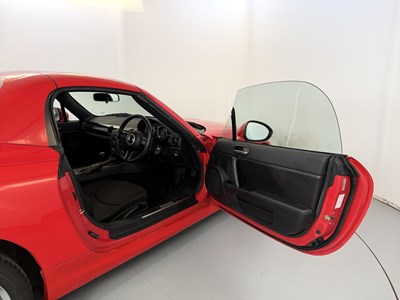 Lot 56 - 2013 Mazda MX5