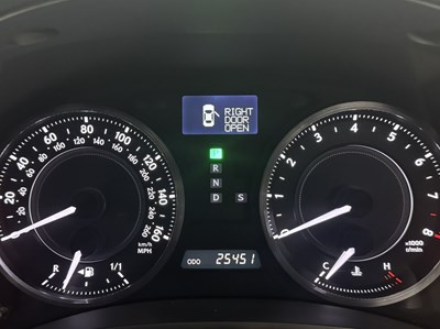 Lot 44 - 2010 Lexus IS250C
