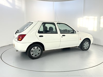 Lot 43 - 1996 Ford Fiesta Ghia