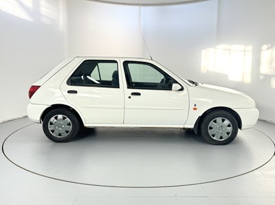 Lot 43 - 1996 Ford Fiesta Ghia