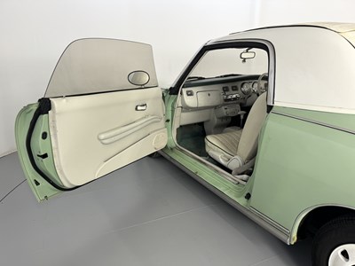 Lot 2 - 1991 Nissan Figaro