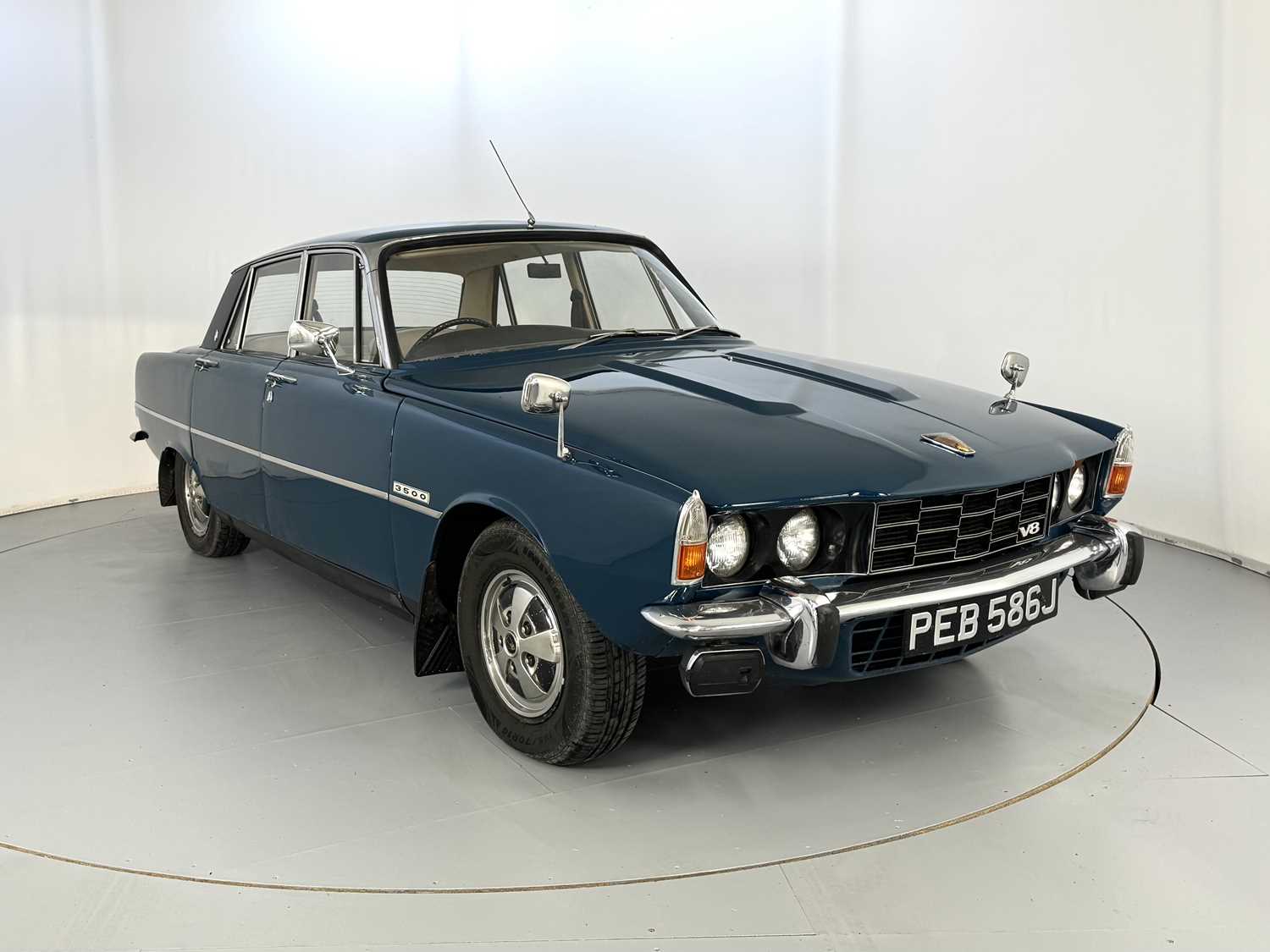 Lot 12 - 1970 Rover 3500