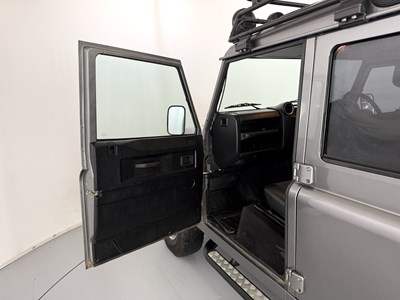 Lot 29 - 2010 Land Rover Defender 110 XS