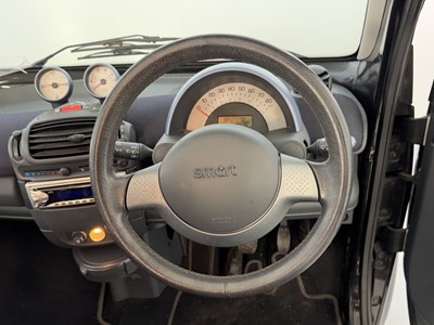 Lot 55 - 2005 Smart FourTwo Convertible