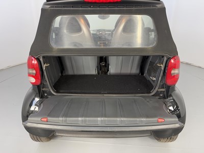 Lot 55 - 2005 Smart FourTwo Convertible