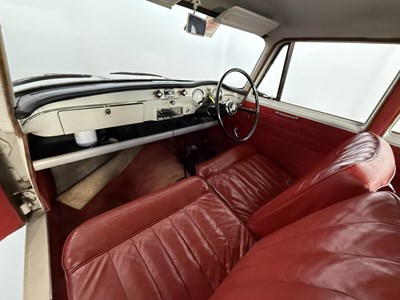 Lot 4 - 1960 Austin A55 Cambridge