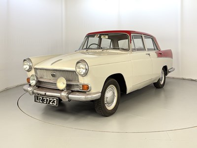 Lot 4 - 1960 Austin A55 Cambridge