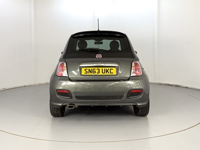 Lot 22 - 2013 Fiat 500 GQ Edition