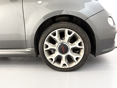 Lot 22 - 2013 Fiat 500 GQ Edition