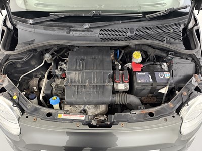 Lot 22 - 2013 Fiat 500 GQ Edition