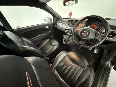 Lot 22 - 2013 Fiat 500 GQ Edition