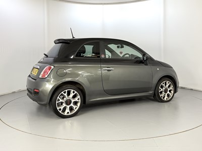 Lot 22 - 2013 Fiat 500 GQ Edition