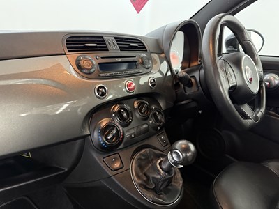 Lot 22 - 2013 Fiat 500 GQ Edition