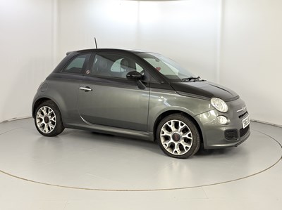 Lot 22 - 2013 Fiat 500 GQ Edition