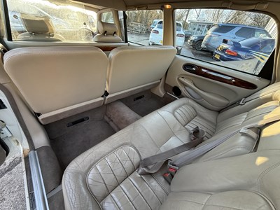 Lot 69 - 1999 Daimler Limousine - NO RESERVE