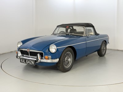 Lot 9 - 1974 MG B Roadster