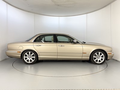 Lot 83 - 2003 Jaguar XJ8