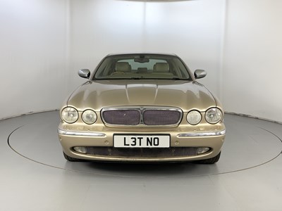 Lot 83 - 2003 Jaguar XJ8