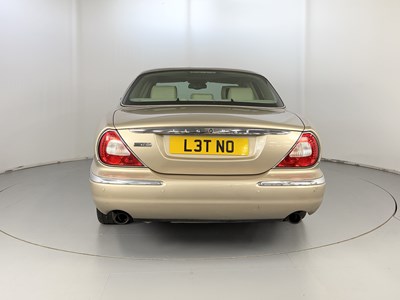 Lot 83 - 2003 Jaguar XJ8