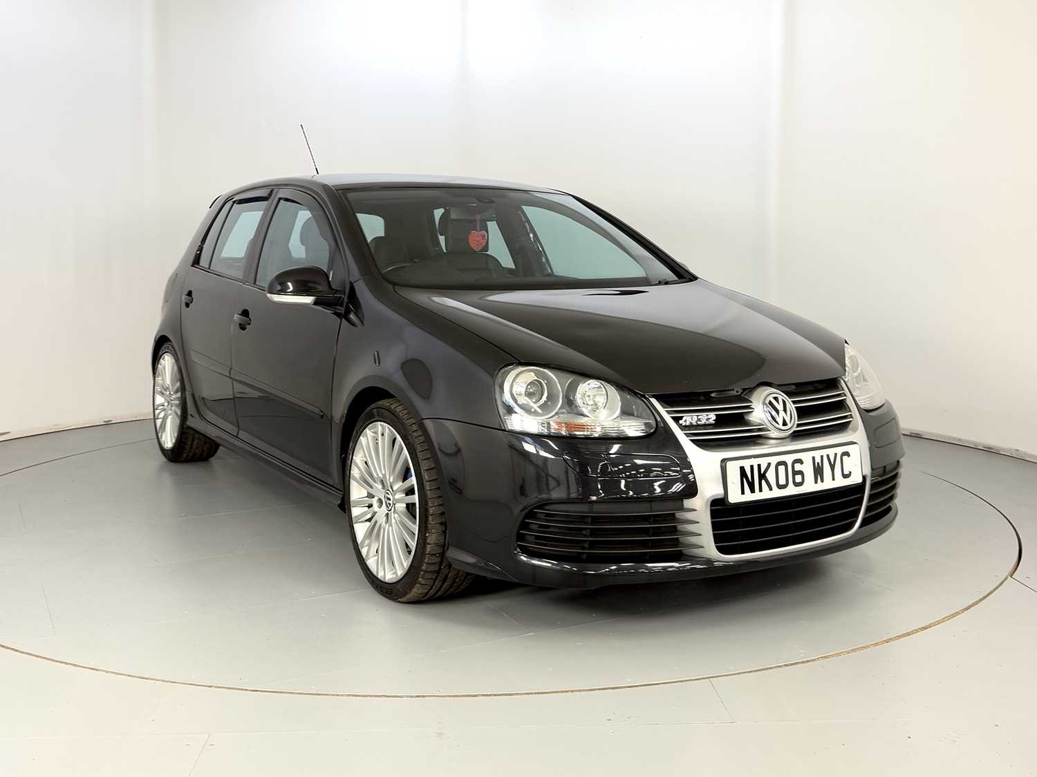 Lot 106 - 2006 Volkswagen Golf R32