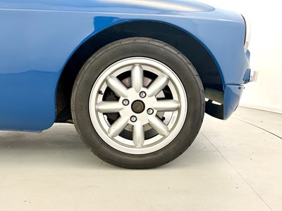 Lot 49 - 1977 MG Roadster V8