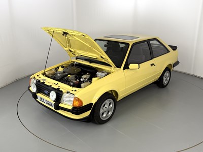 Lot 38 - 1981 Ford Escort XR3