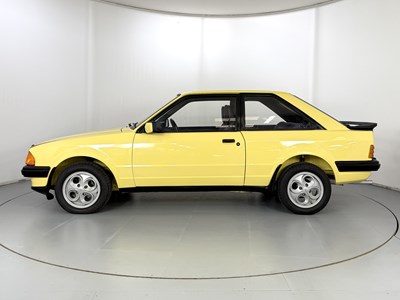 Lot 38 - 1981 Ford Escort XR3